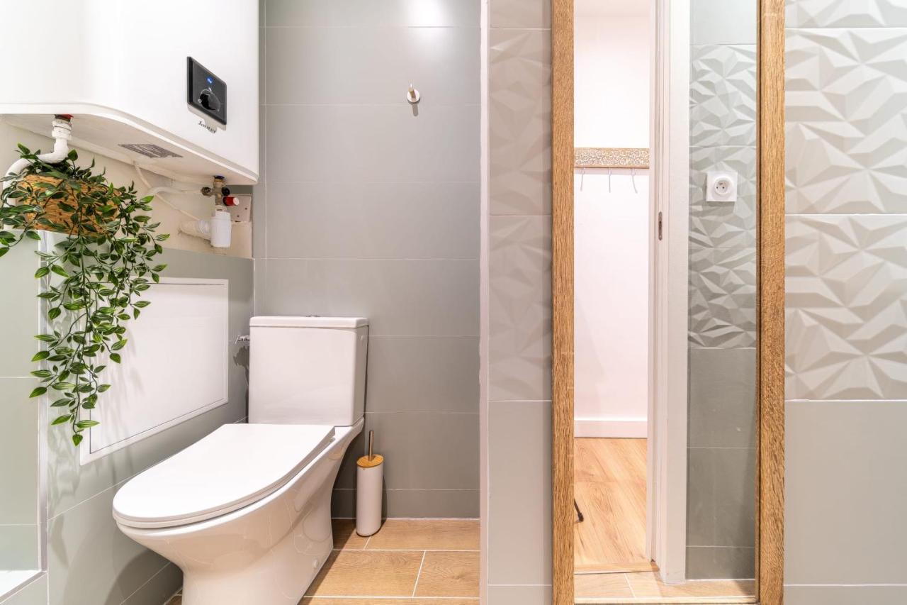 Le Marietton Appartement Cosy A Deux Pas Du Metro Valmy Lyon Extérieur photo
