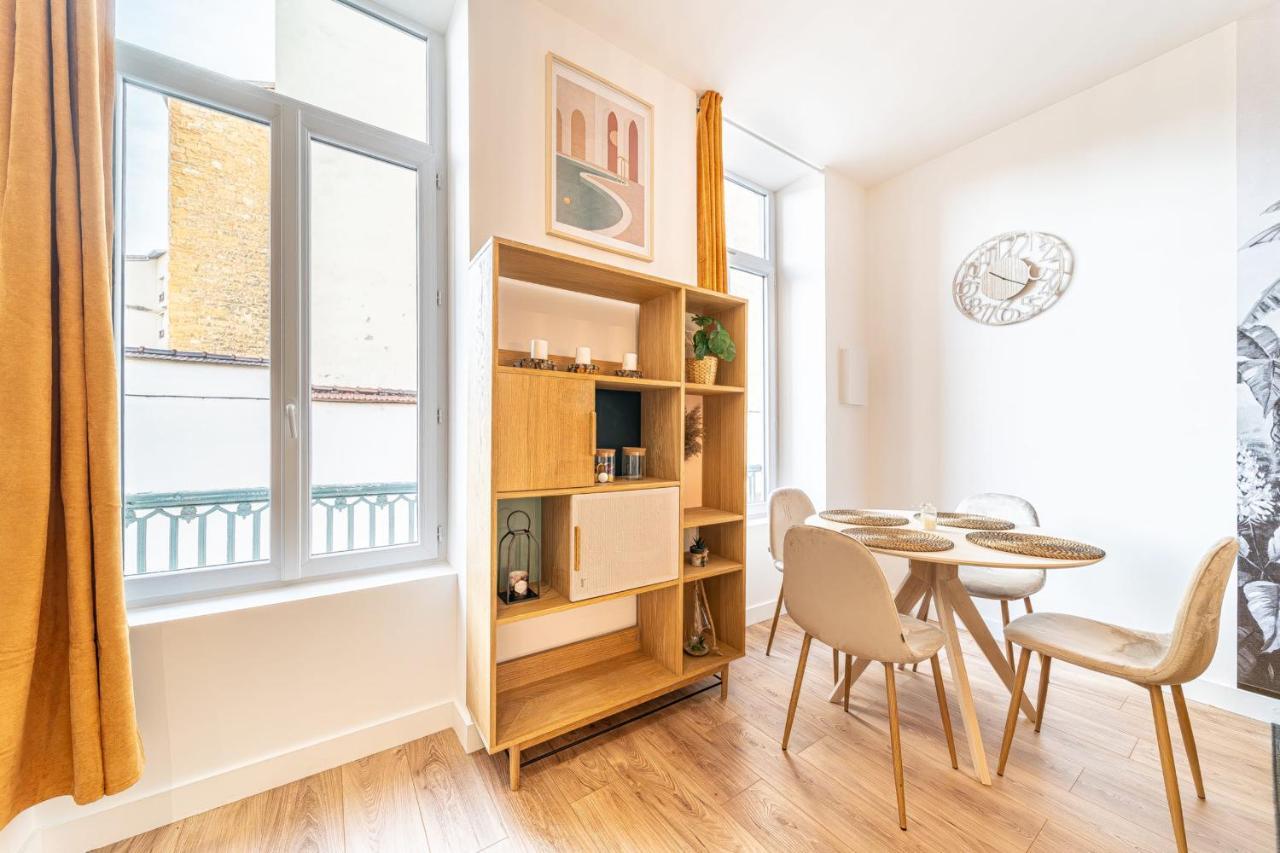 Le Marietton Appartement Cosy A Deux Pas Du Metro Valmy Lyon Extérieur photo